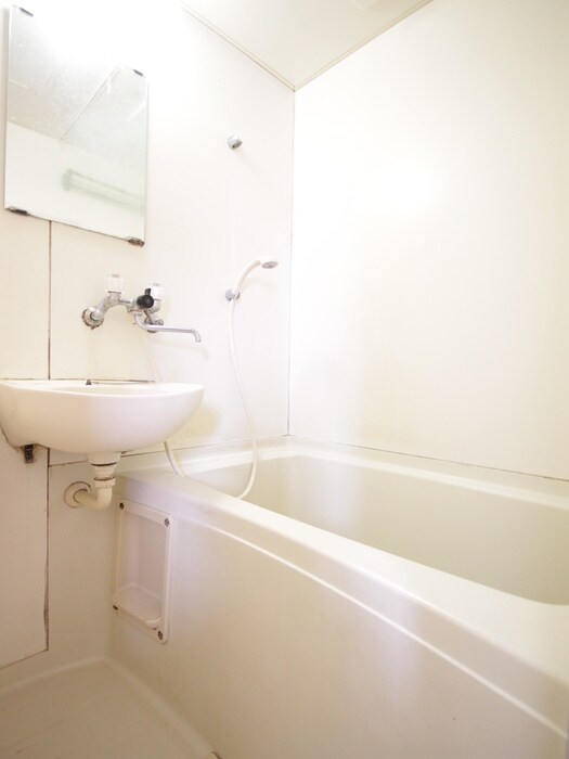 西尾ハイツの物件内観写真