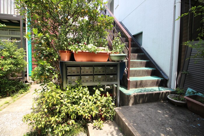 西尾ハイツの物件外観写真