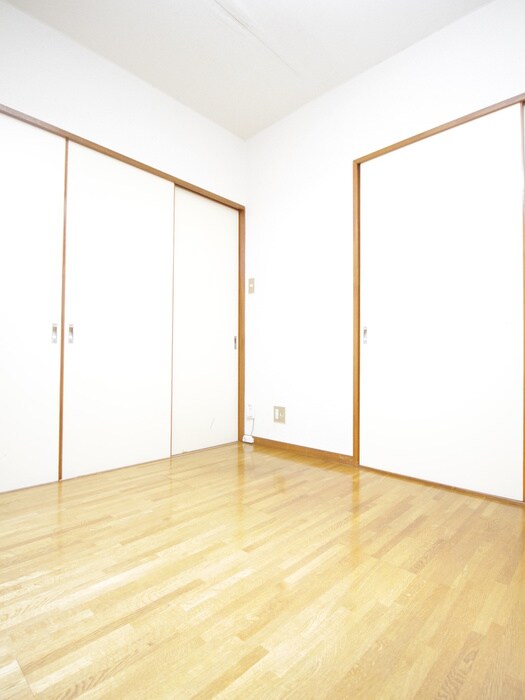 西尾ハイツの物件内観写真