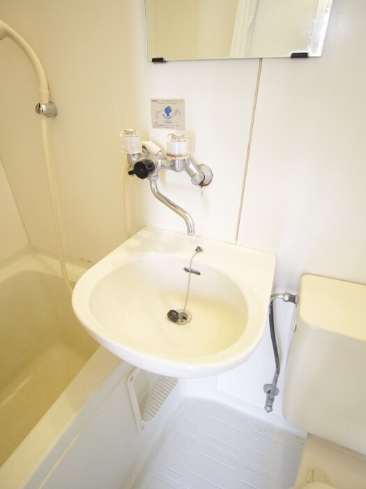 西尾ハイツの物件内観写真