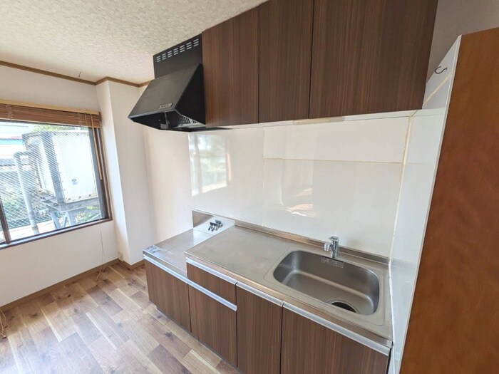 丸商松戸マンションの物件内観写真