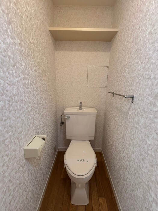 バ－ドタウン９番館の物件内観写真