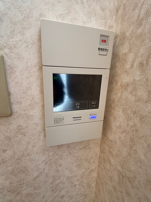 バ－ドタウン９番館の物件内観写真