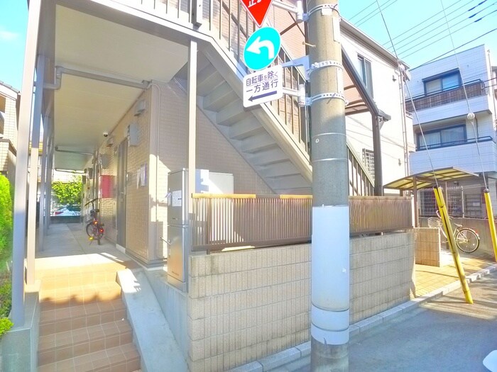 サンモ－ル柴又の物件外観写真