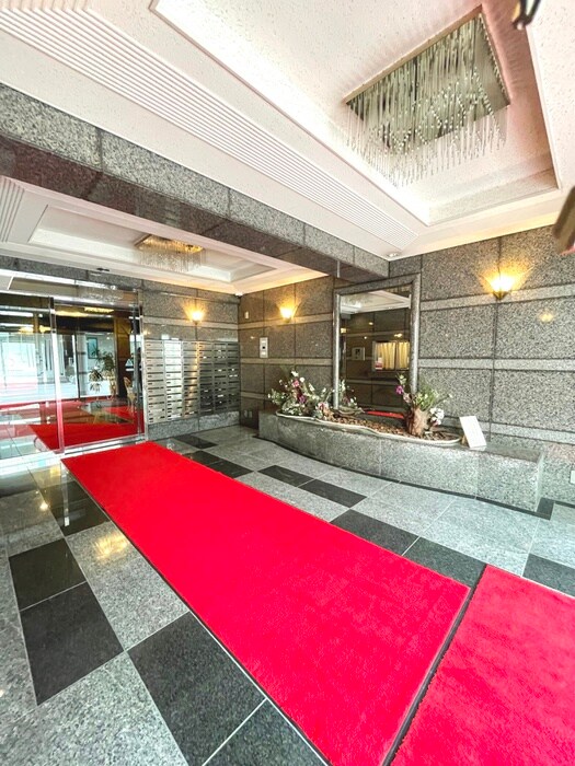 サンロイヤル東山(708)の物件外観写真