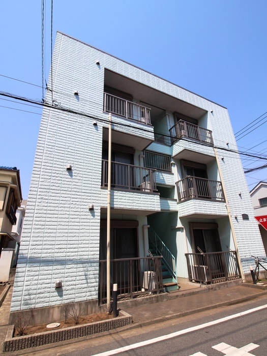 アンプルールフェールＳ、Ｓの物件外観写真