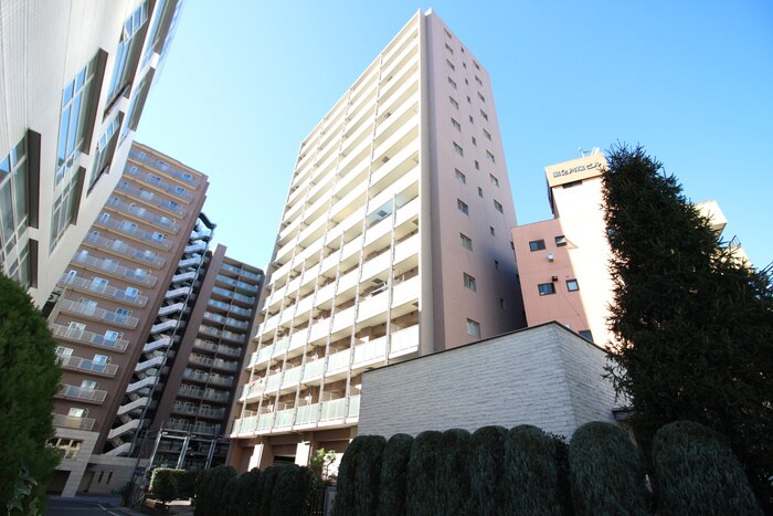 グラディート町田の物件外観写真