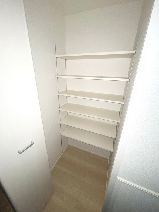 コンテチェスト２４の物件内観写真