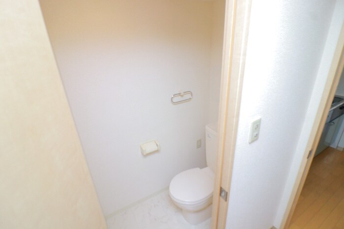 シャルマンドミ－ルの物件内観写真