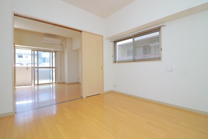 シャルマンドミ－ルの物件内観写真