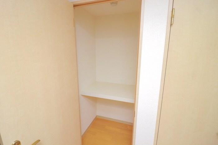 シャルマンドミ－ルの物件内観写真