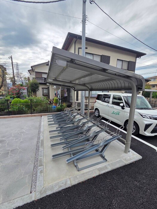 ベルクワルツ座間の物件外観写真