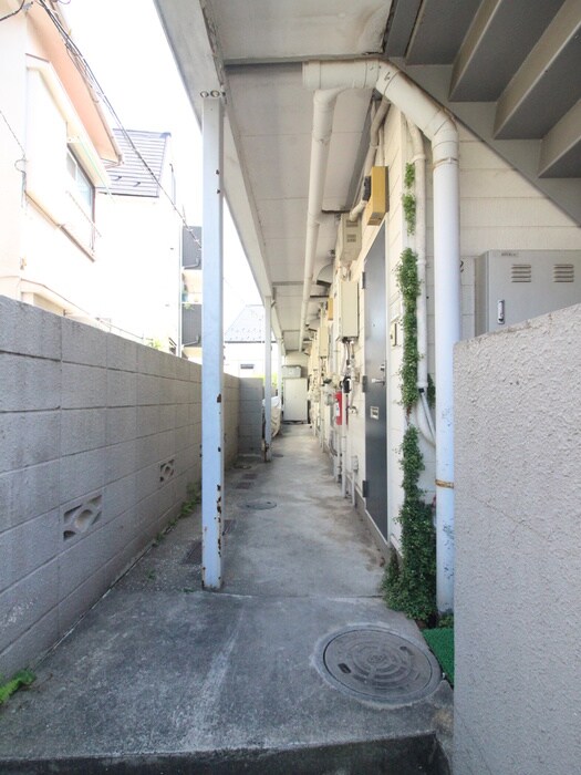 ドゥエルホワイトの物件外観写真