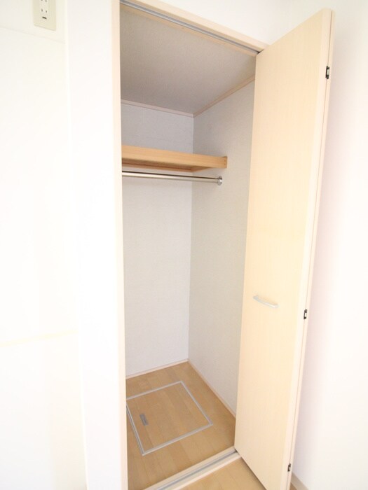 ルペールＥの物件内観写真