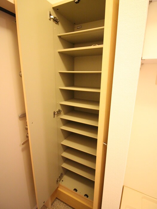 ルペールＥの物件内観写真