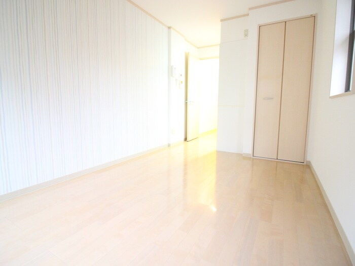 ルペールＥの物件内観写真
