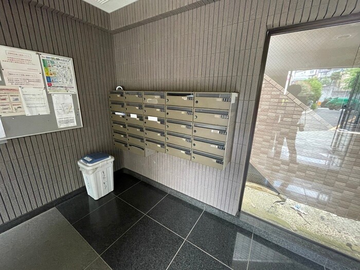 スタ－ハイム朝霞の物件外観写真