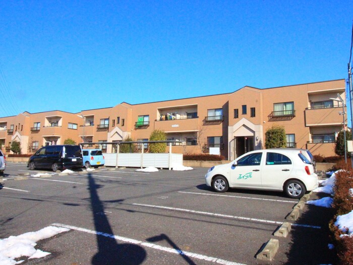 シャングリラの物件外観写真