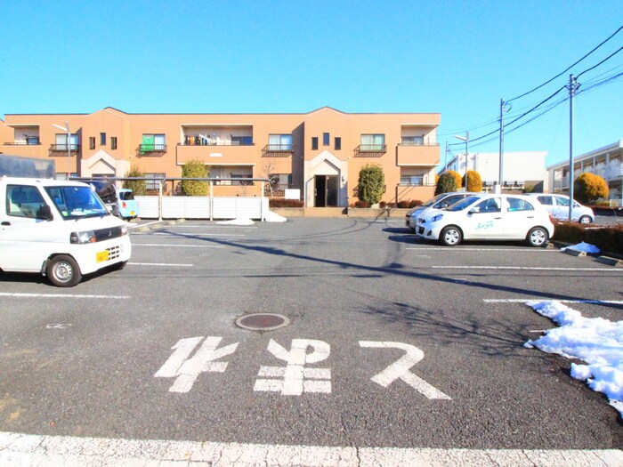 シャングリラの物件外観写真