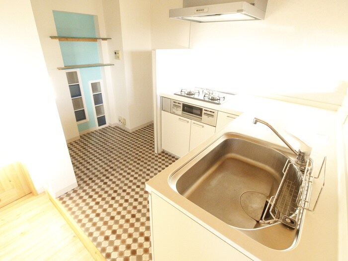 シャングリラの物件内観写真