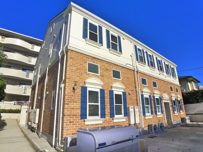 プリマルージュ松戸の物件外観写真