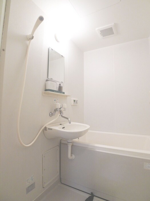 坂本コーポＡ棟の物件内観写真