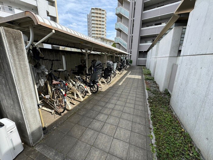 UURコート志木の物件外観写真