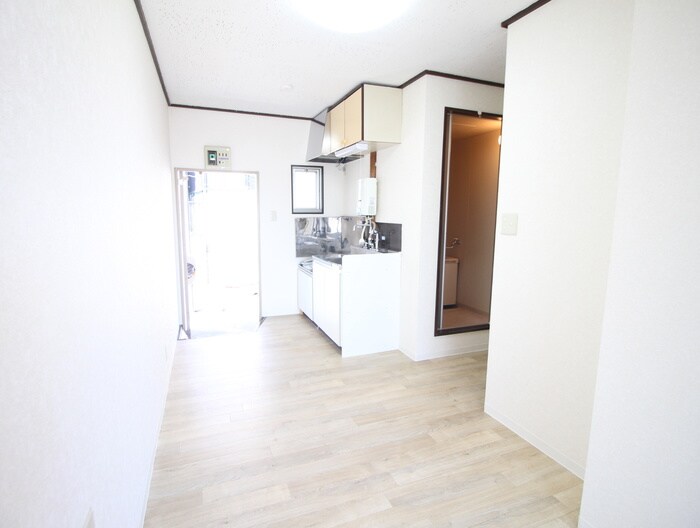 クロノス二俣川の物件内観写真