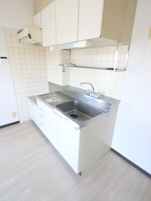 ラ・トゥ－ル鷺沼の物件内観写真