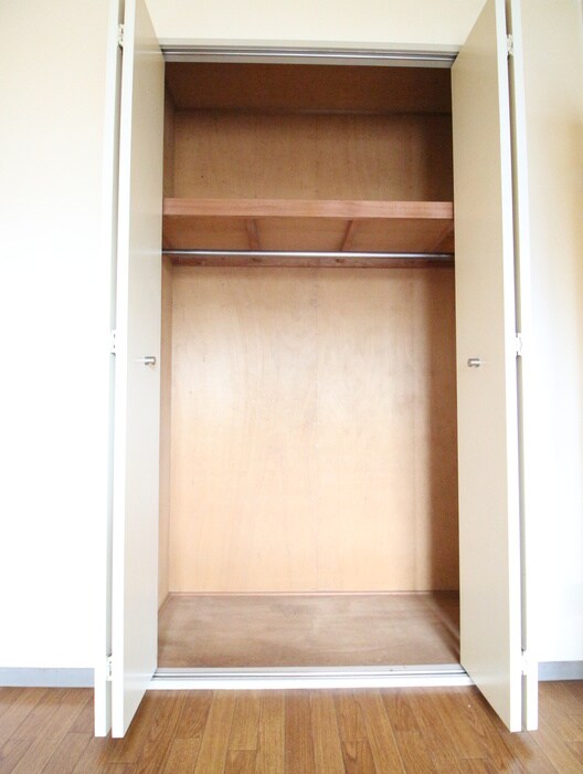 ラ・トゥ－ル鷺沼の物件内観写真