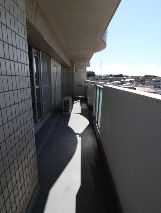 ラ・トゥ－ル鷺沼の物件内観写真