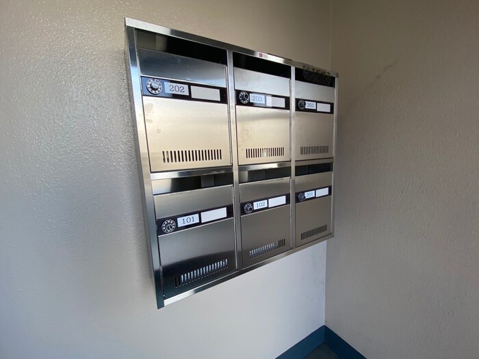 ＩＳビルの物件外観写真