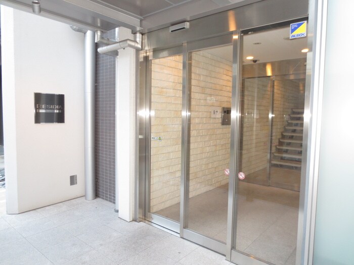 レジディア亀戸の物件外観写真