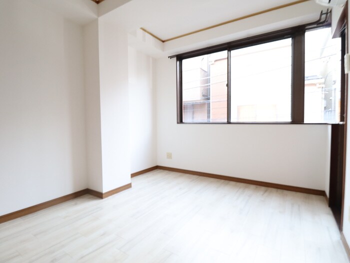 ベネチア新城の物件内観写真