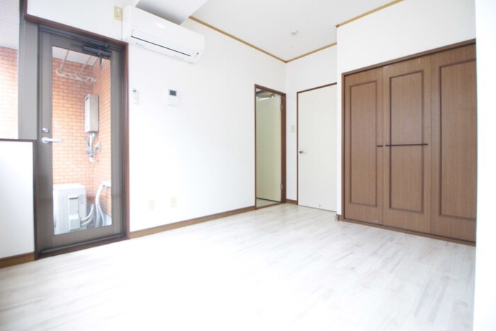 ベネチア新城の物件内観写真