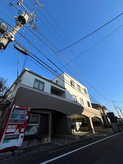 ロアジスの物件外観写真