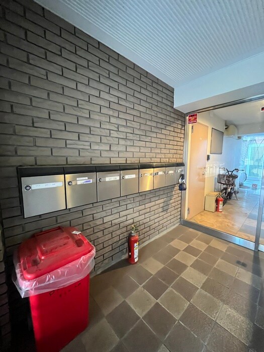 ロアジスの物件外観写真