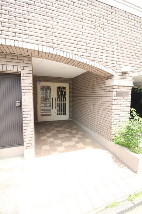 ロアジスの物件外観写真