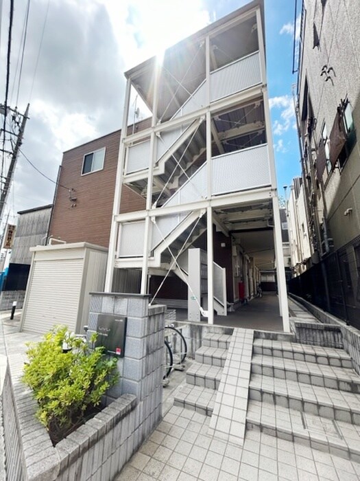 リブリ・ｉｎ川口の物件外観写真