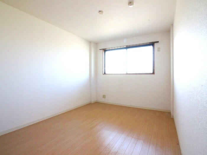 セジュール泉町の物件内観写真