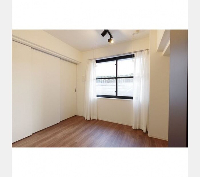 ジニア不動前の物件内観写真