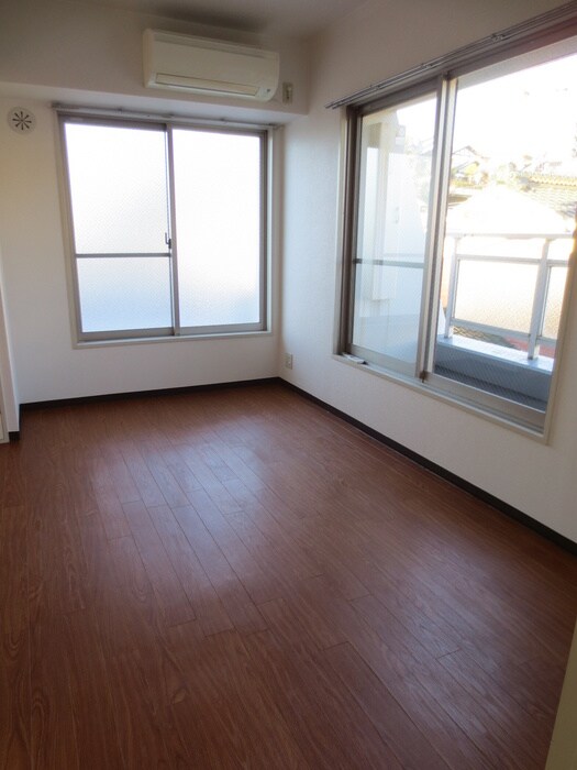 ブランニュ－美しが丘の物件内観写真