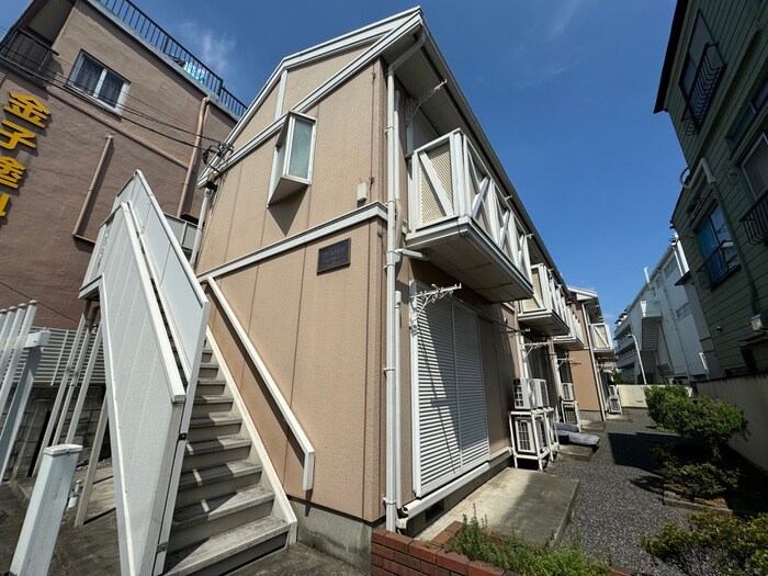 アールハイツの物件外観写真