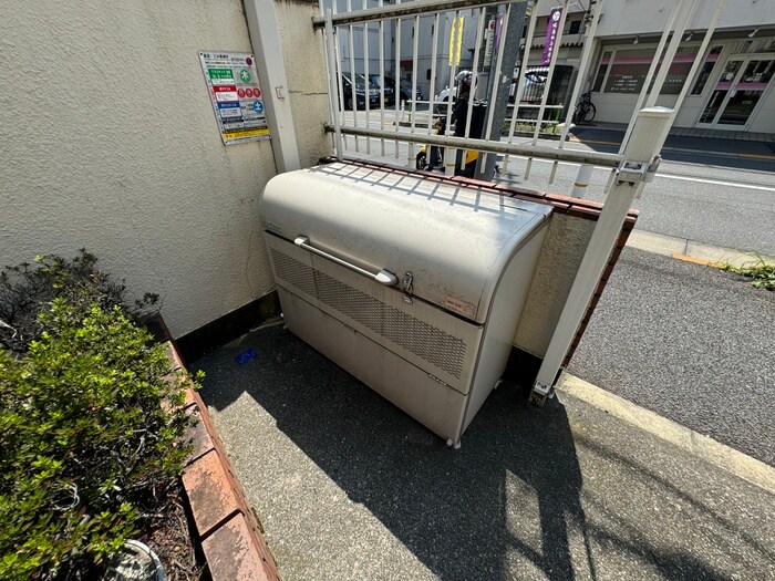 アールハイツの物件外観写真