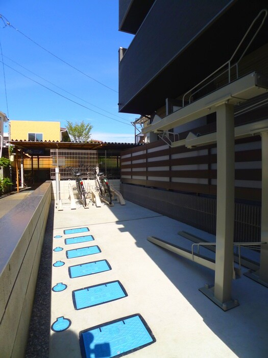 アソシエート桶川の物件外観写真