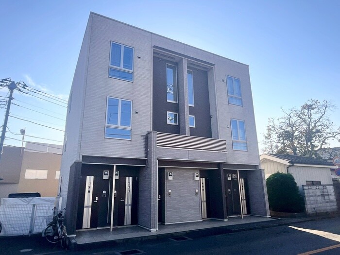 ウィーバー・ハウスの物件外観写真