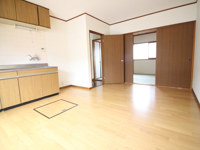 ウィステリアの物件内観写真