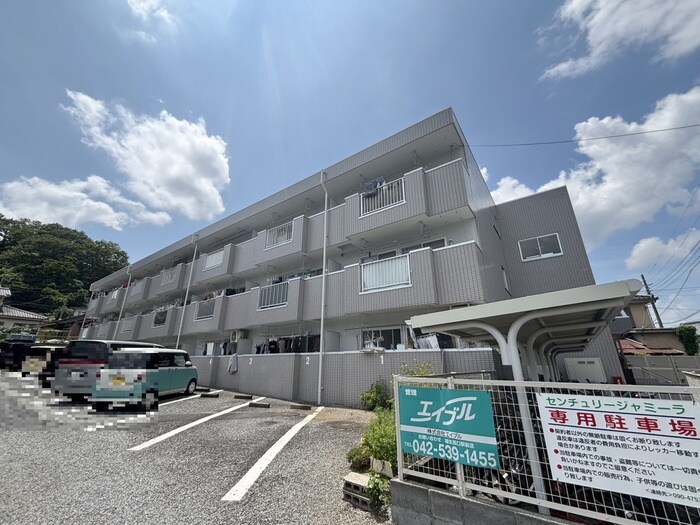 センチュリージャミーラの物件外観写真