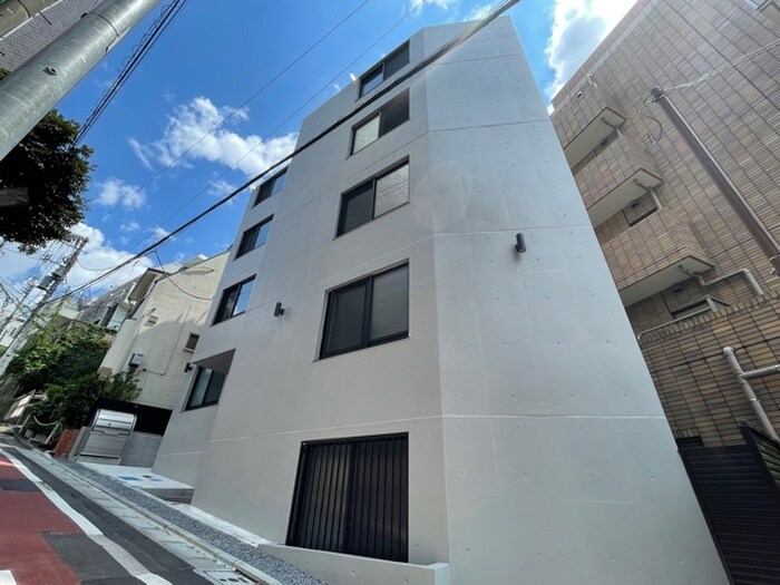 グランパークス本郷の物件外観写真