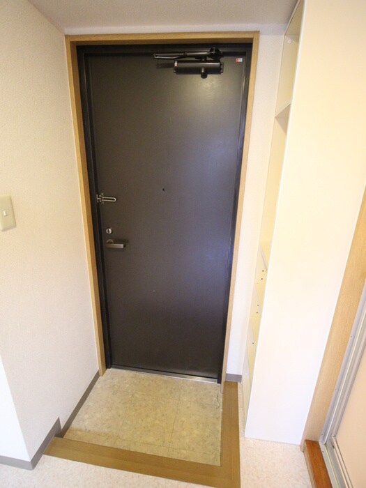 スクエア尾崎の物件内観写真